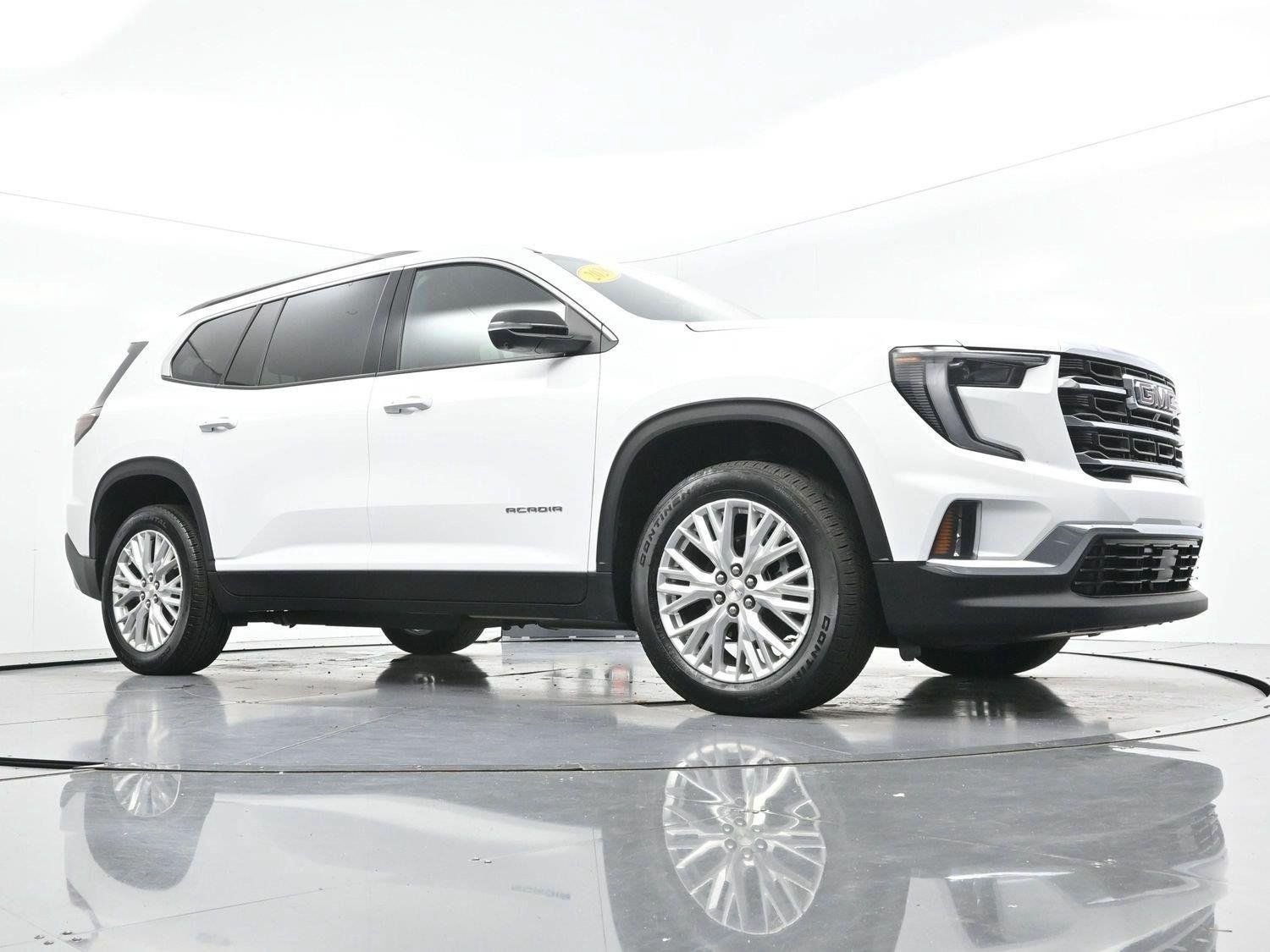 Used 2026 GMC Acadia Elevation w/ Elevation Premium Package FWD image 46