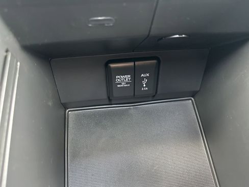 Used 2018 Honda Pilot Touring image 74