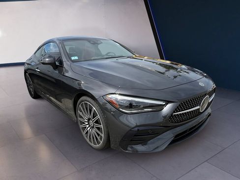 Used 2024 Mercedes-Benz CLE 300 4MATIC Coupe image 7