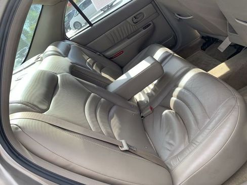 Used 2003 Buick Century Custom image 12