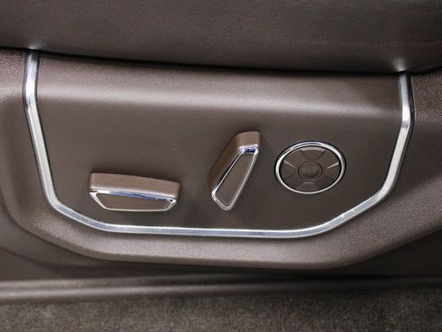 Certified 2019 Ford F150 Limited image 27