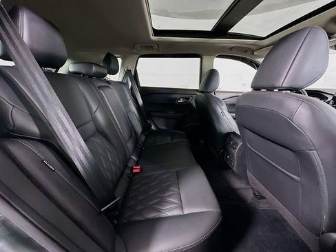 Certified 2022 Nissan Rogue Platinum w/ Head-Up Display Package image 30