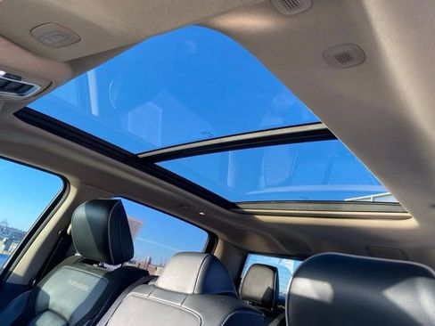 Used 2020 RAM 1500 Laramie image 8