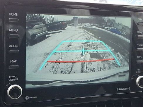 Used 2022 Toyota Corolla LE image 17