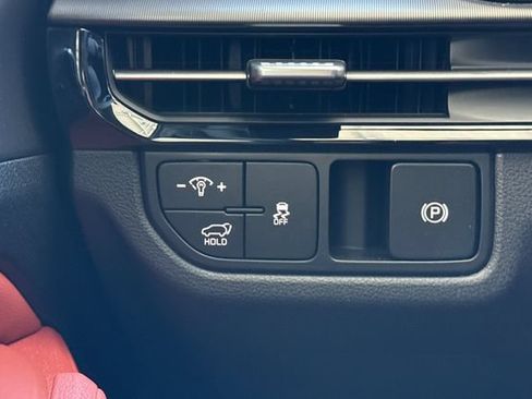 New 2026 Kia Sportage SX FWD image 33
