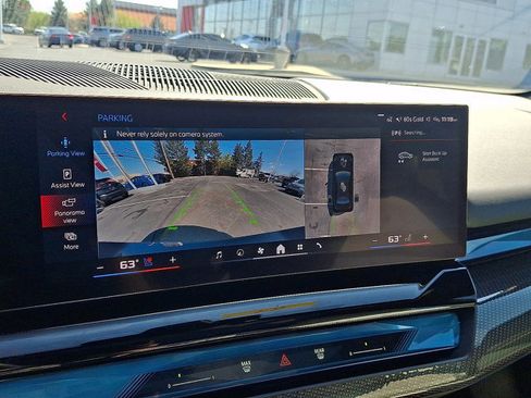 Used 2024 BMW i5 M60 w/ Premium Package image 19