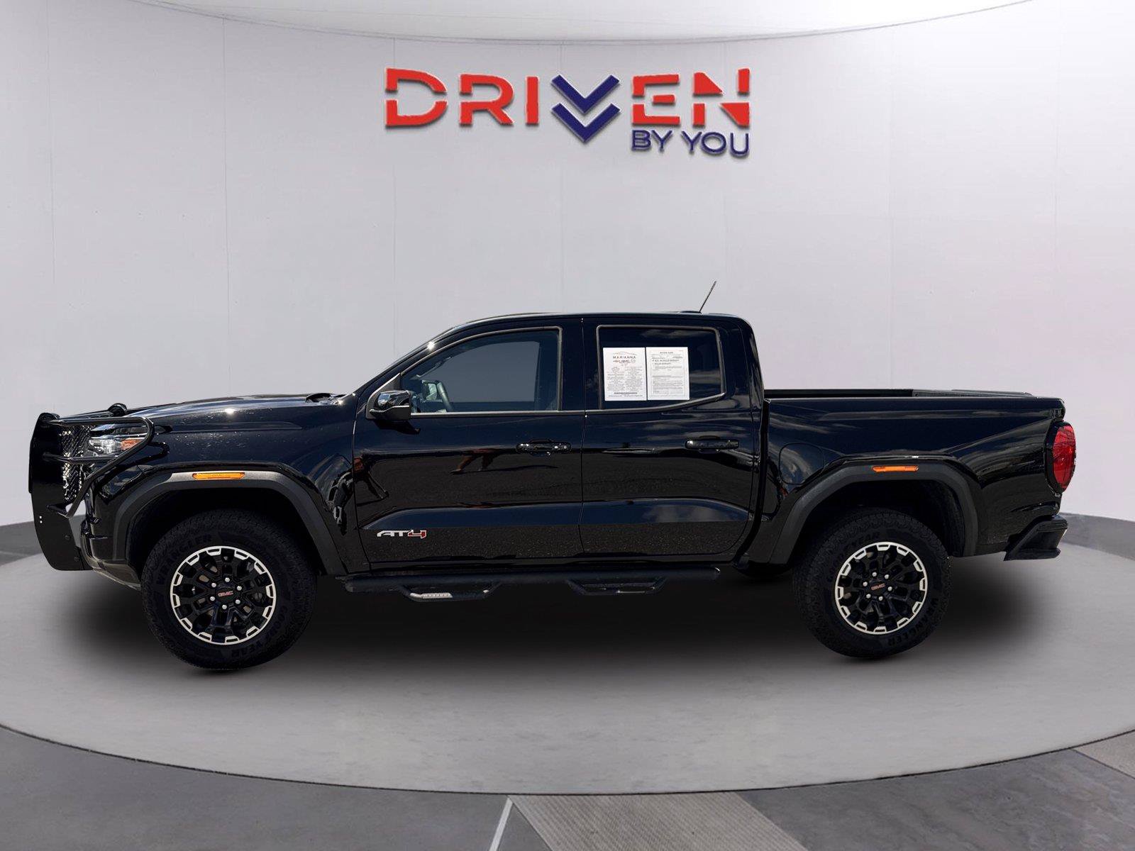 Used 2026 GMC Canyon AT4 w/ AT4 Premium Package AWD/4WD image 7