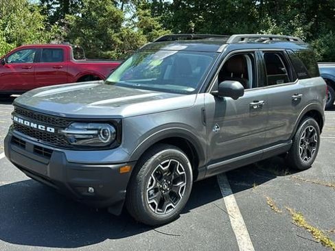 New 2026 Ford Bronco Sport Outer Banks w/ Outer Banks Tech Package+ AWD/4WD image 2