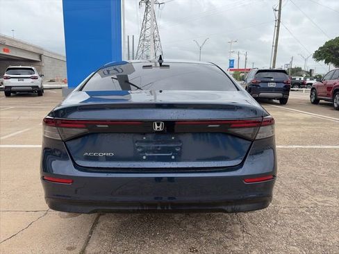 Used 2024 Honda Accord EX image 5