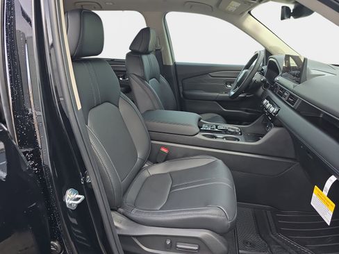 New 2026 Honda Pilot Touring image 10