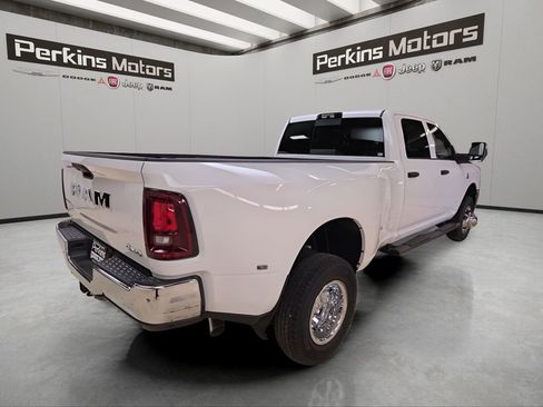 New 2026 RAM 3500 Tradesman AWD/4WD image 5