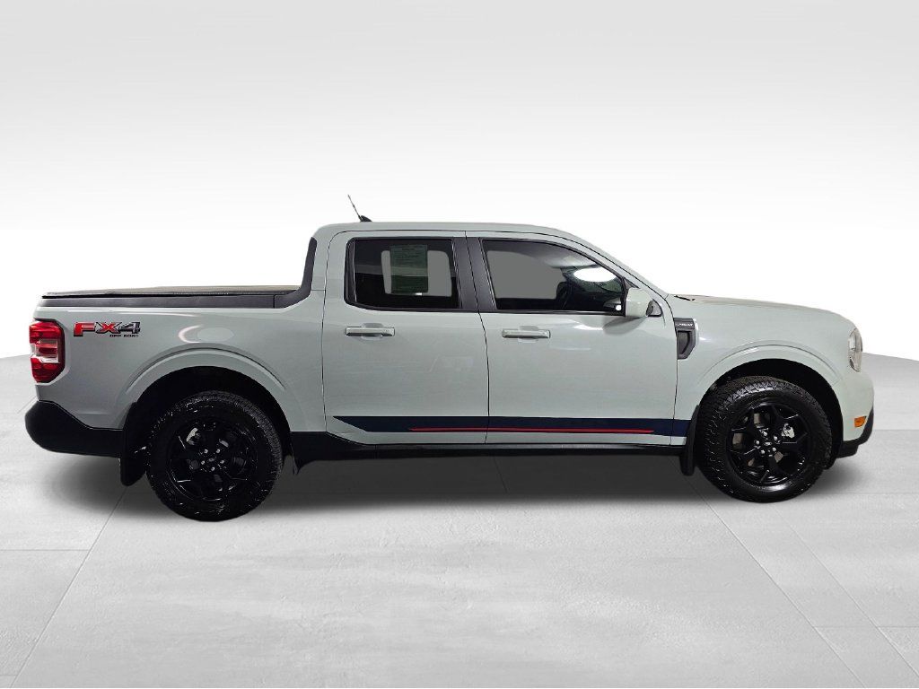 Certified 2022 Ford Maverick Lariat w/ Equipment Group 500A Standard AWD/4WD image 8