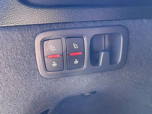 Used 2018 Audi Q7 2.0T Premium w/ Cold Weather Package image 33