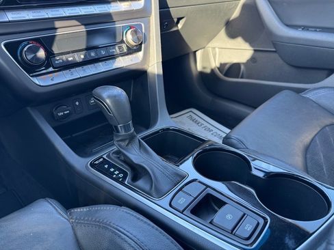 Used 2019 Hyundai Sonata Sport w/ Tech Package 03 image 20