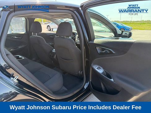 Used 2023 Chevrolet Malibu LT FWD image 26