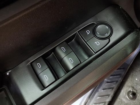 New 2026 Chevrolet Colorado W/T image 15