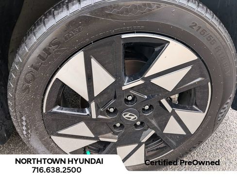 Certified 2024 Hyundai Kona SEL w/ Convenience Package AWD/4WD image 46