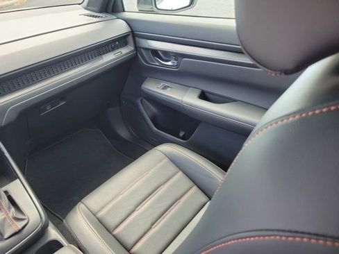 Certified 2025 Honda CR-V Sport-L image 4