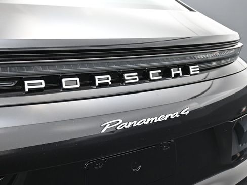 New 2026 Porsche Panamera 4 image 14