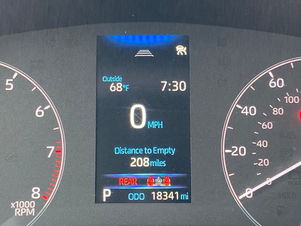 Used 2025 Toyota Corolla LE FWD image 16