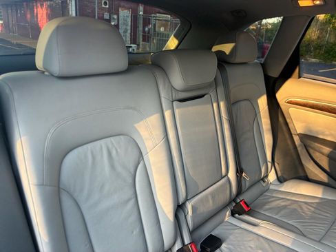 Used 2015 Audi Q5 2.0T Premium Plus AWD/4WD image 22