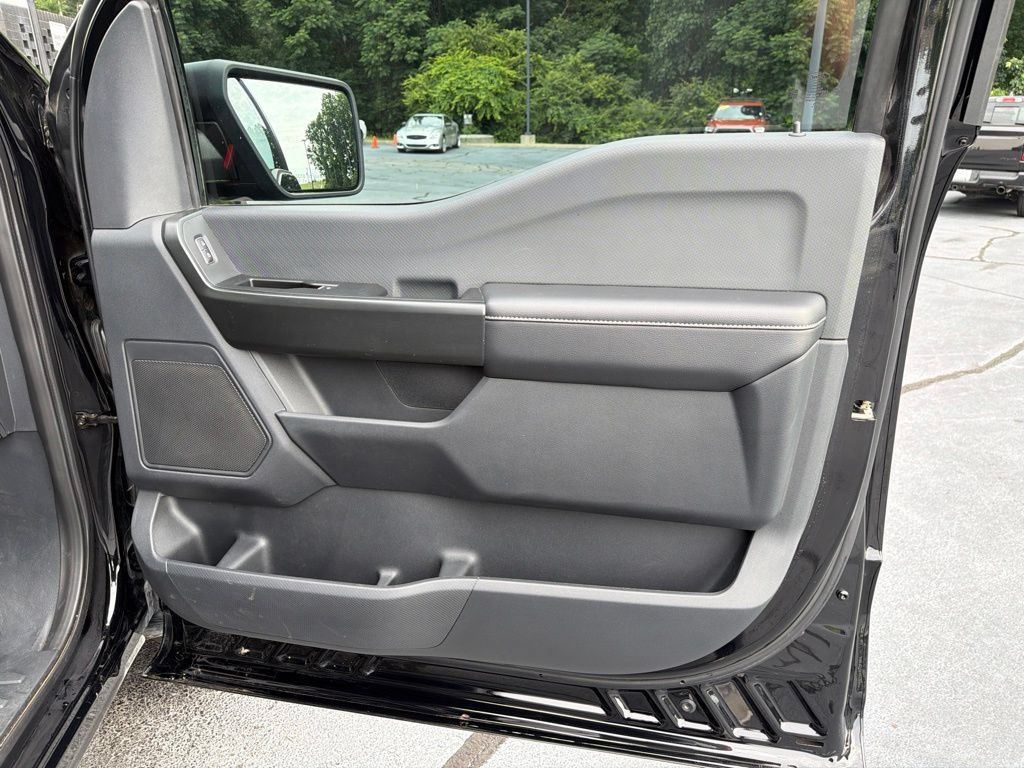 Used 2025 Ford F150 STX w/ Equipment Group 200A AWD/4WD image 25