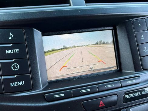 Used 2018 Ford Explorer 4WD image 17