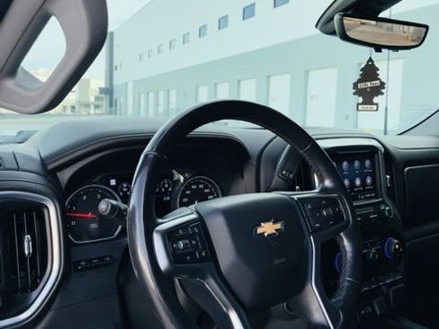 Used 2020 Chevrolet Silverado 2500 LTZ w/ LTZ Premium Package image 14