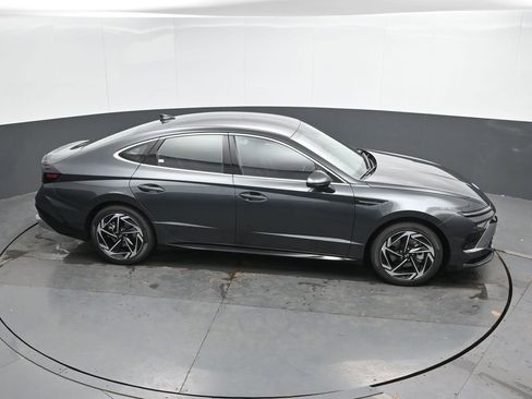 New 2026 Hyundai Sonata SEL FWD image 13