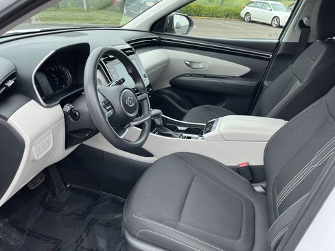Used 2024 Hyundai Tucson SEL AWD/4WD image 9