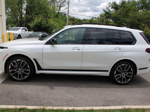 New 2027 BMW X7 M60i AWD/4WD image 10