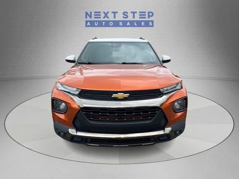 Used 2022 Chevrolet TrailBlazer ACTIV AWD/4WD image 2