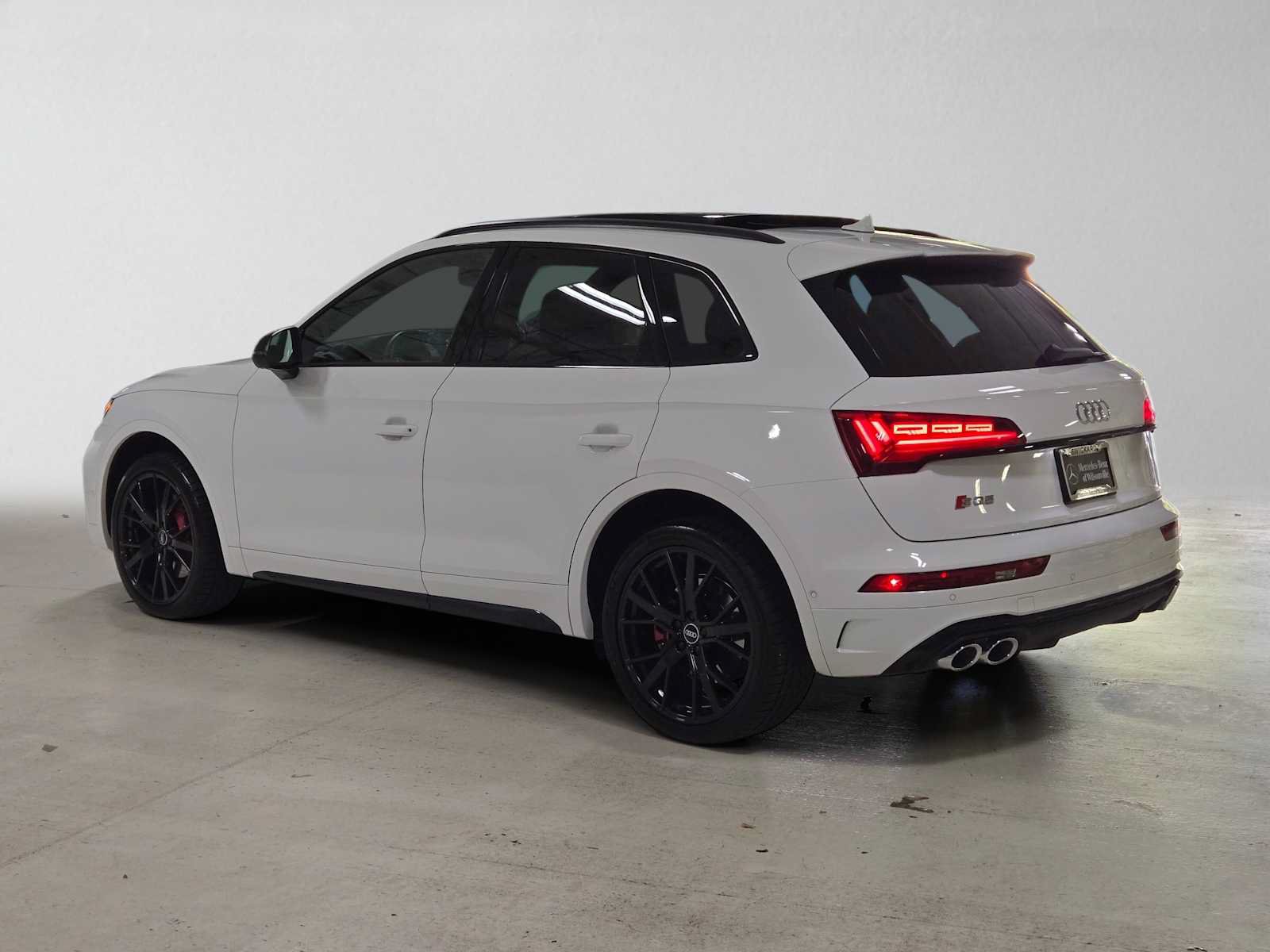 Used 2021 Audi SQ5 Prestige AWD/4WD image 5