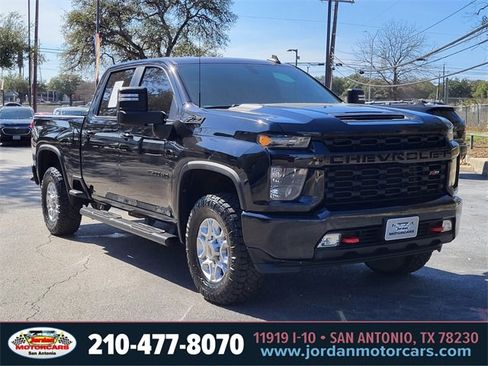 Used 2021 Chevrolet Silverado 2500 LT w/ Convenience Package image 7