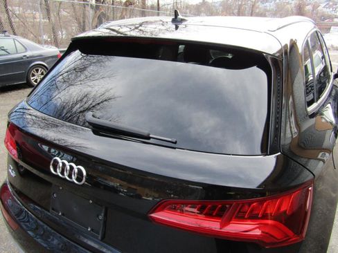 Used 2018 Audi Q5 2.0T Premium image 16