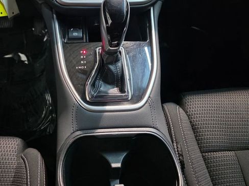 Used 2022 Subaru Outback Premium image 24