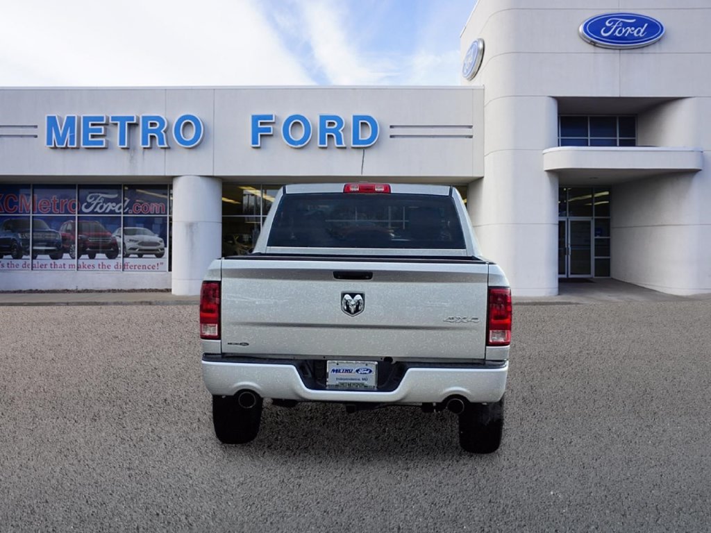 Used 2013 RAM 1500 Express AWD/4WD image 5