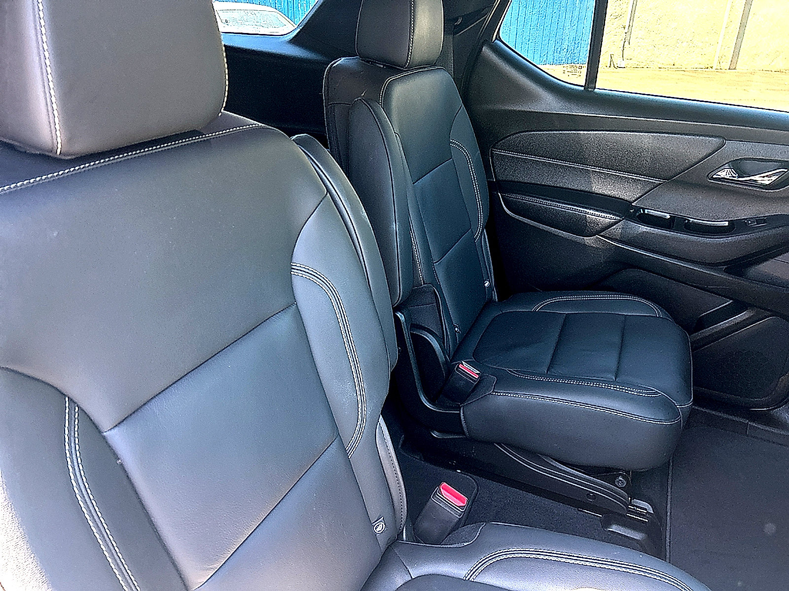 Used 2023 Chevrolet Traverse LT w/ LT Premium Package FWD image 26