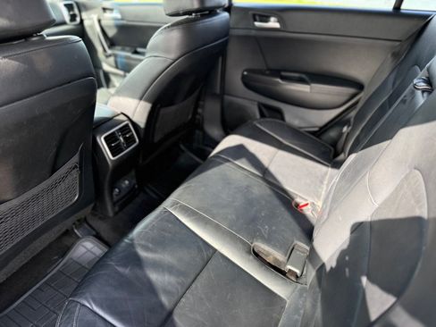 Used 2017 Kia Sportage EX FWD image 17
