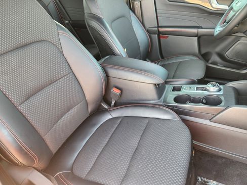 Used 2024 Ford Escape ST-Line w/ Tech Pack #1 image 16