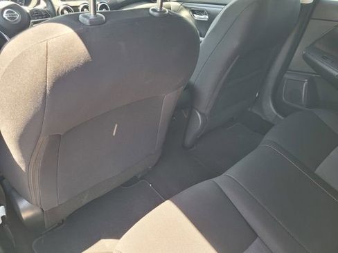 Certified 2022 Nissan Sentra SR FWD image 14