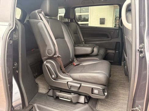 Used 2024 Honda Odyssey EX-L image 9