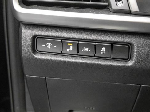 Used 2021 Kia Telluride LX image 18