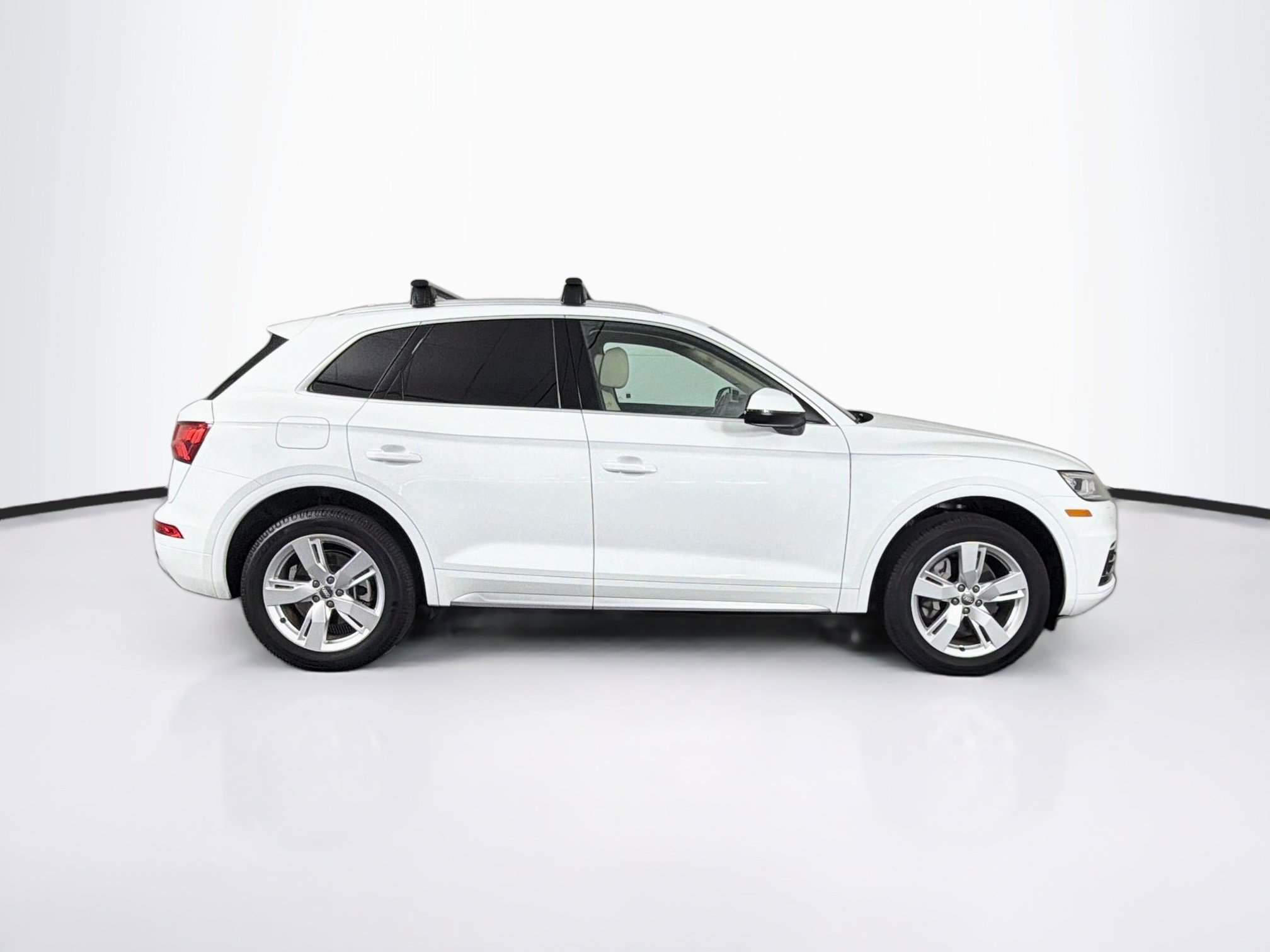Used 2018 Audi Q5 2.0T Premium Plus w/ Premium Plus Package AWD/4WD image 10