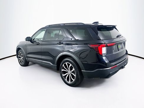 Used 2025 Ford Explorer ST-Line image 5