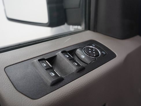 Used 2019 Ford F150 XLT w/ Equipment Group 301A Mid AWD/4WD image 22