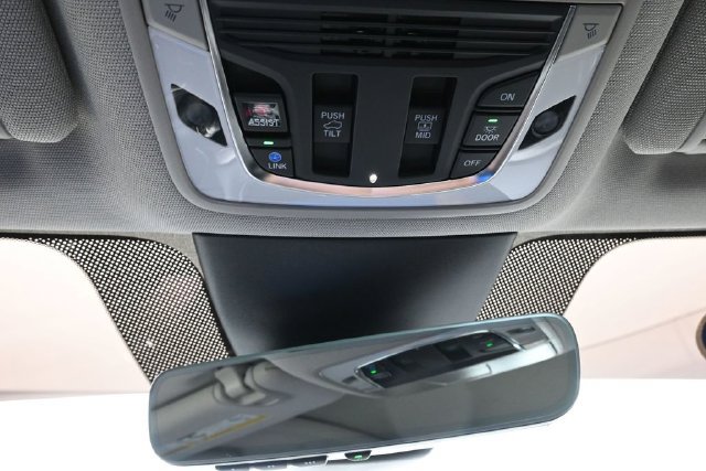 Used 2024 Acura MDX w/ Technology Package AWD/4WD image 44