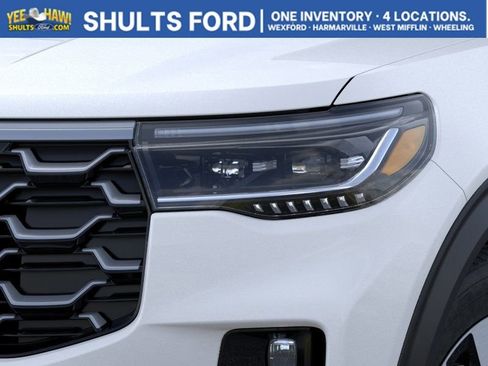 New 2026 Ford Explorer Platinum image 19