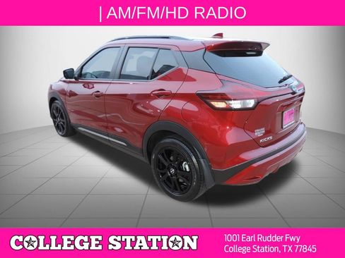 Certified 2024 Nissan Kicks SR w/ SR Premium Package FWD image 6
