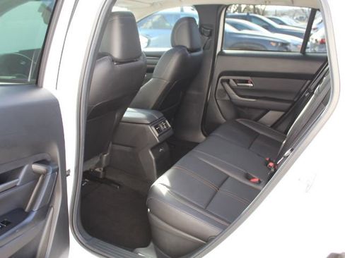 Certified 2025 MAZDA CX-50 AWD 2.5 Hybrid w/ Premium Pkg image 34